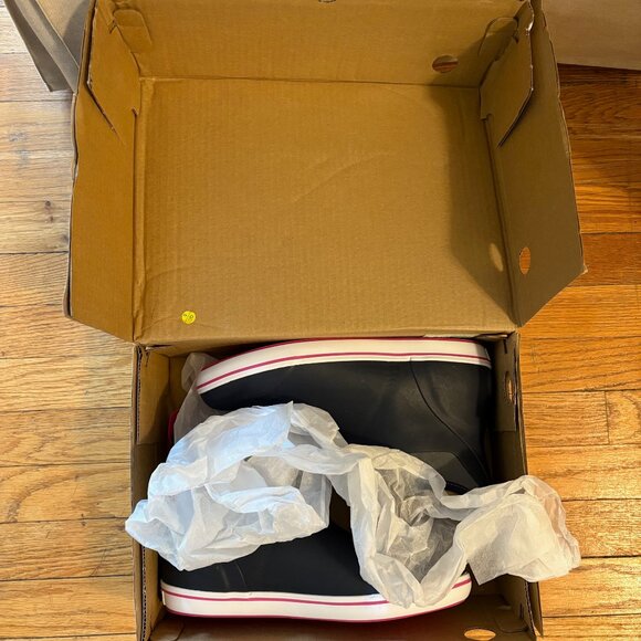 Xtratuf Women's Ankle Deck Boots Never Been Used! - Picture 7 of 8